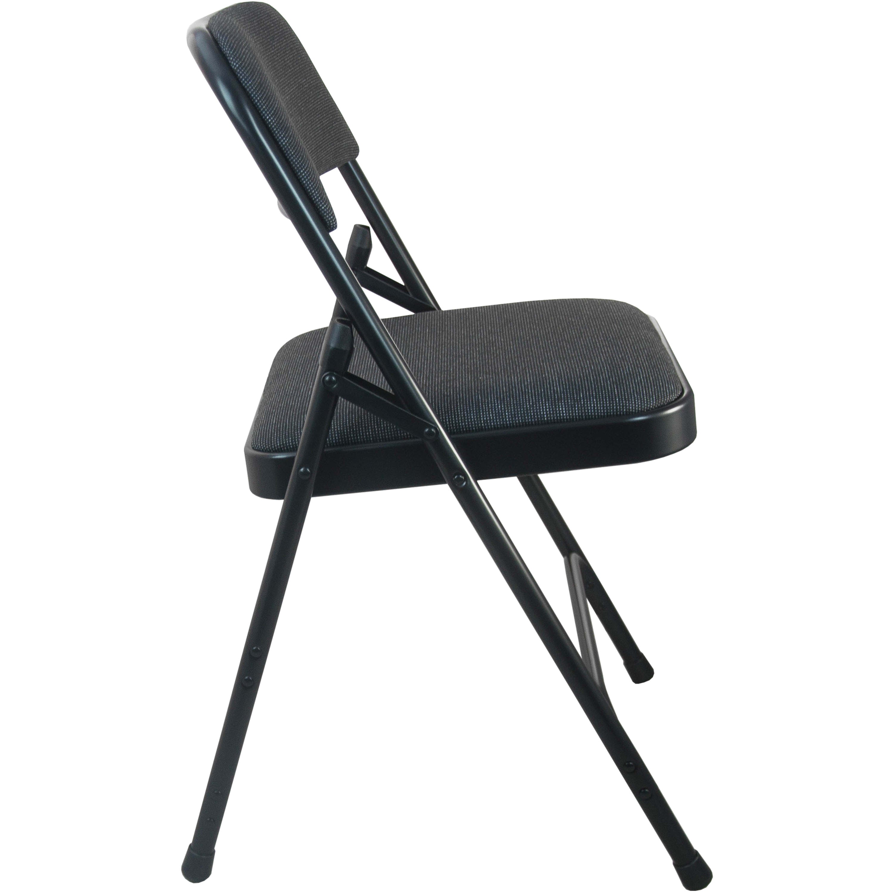 Padded metal folding outlet chairs